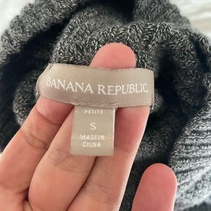 Banana republic sweater grey